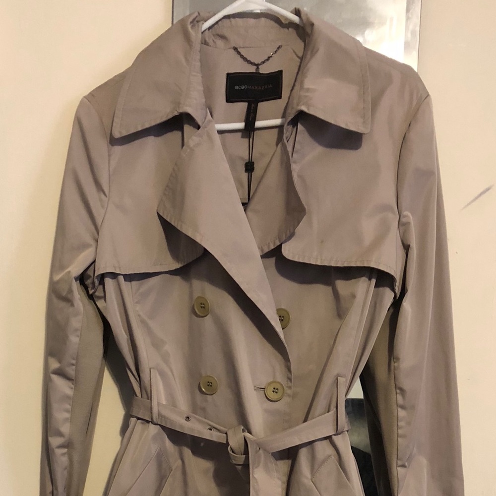 Brand new bcbg maxazria trench coat